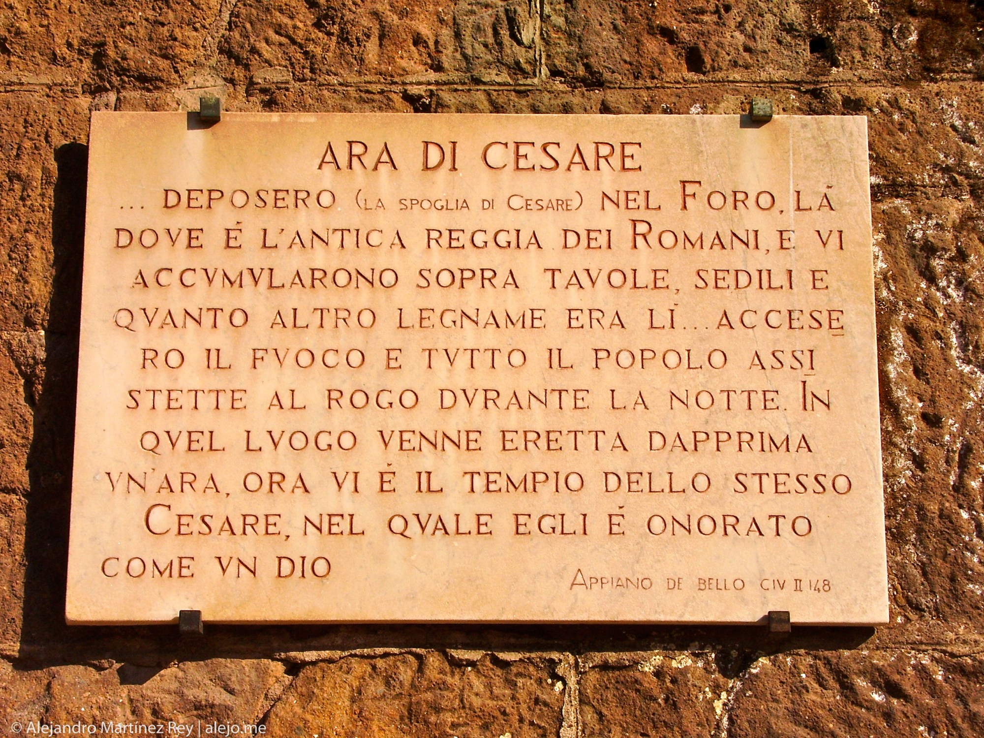 Tomba di Cesare